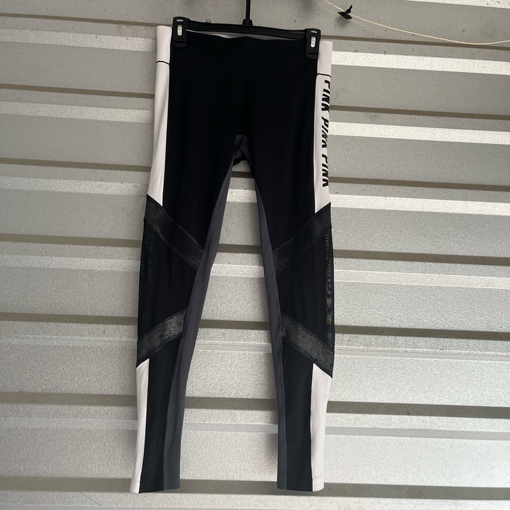 ULTIMATE Leggings from PINK